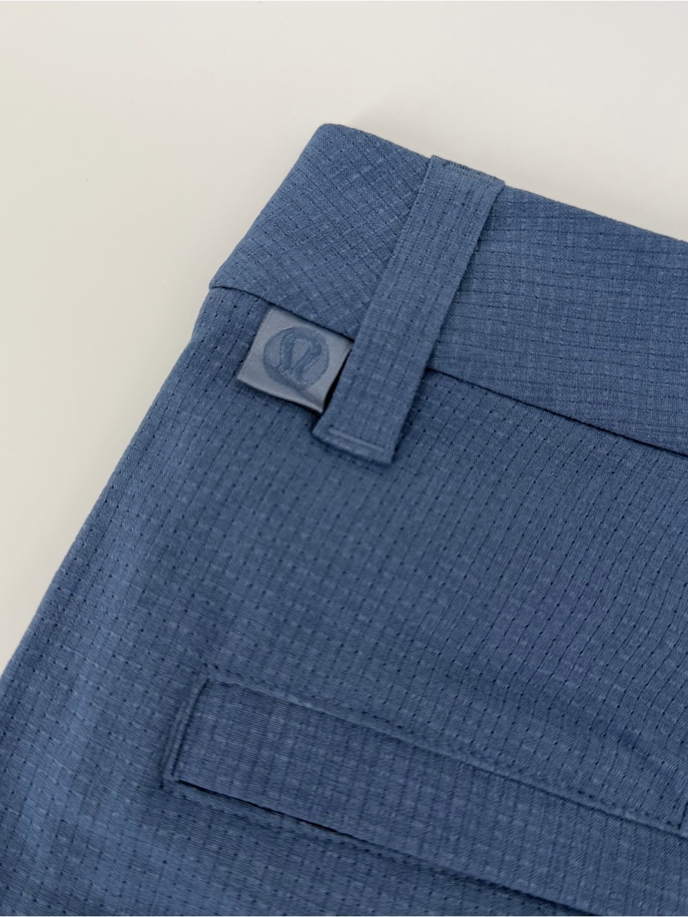 NWT Lululemon Men's ABC Classic-Fit Short 9" WovenAir 30 Blue Golf Luxury Preppy - Picture 5 of 9
